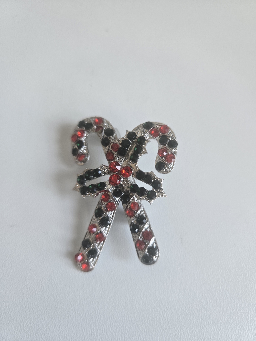 Brooch - Picture 2 of 3